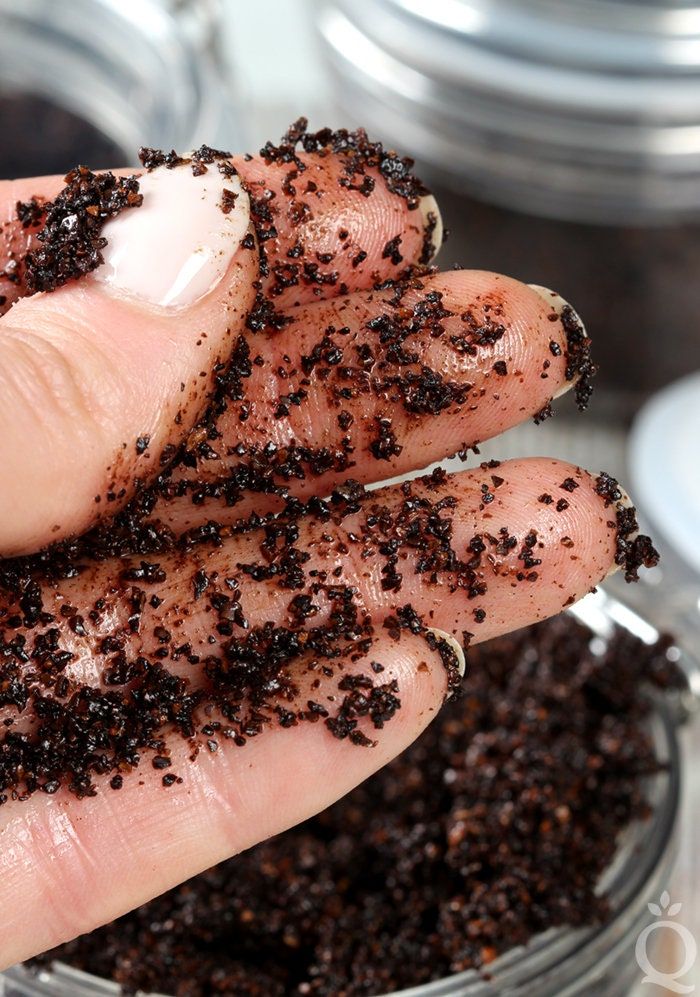 Honey and Coffee mixture on finger tips of Bee Mafia Raw Honey